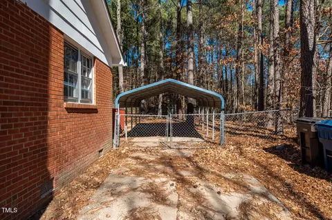 Exterior - 5108 Mccormick Rd, Durham, NC 27713 photo 3 of 7
