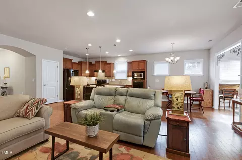603 Tuttle Rd, Durham, NC 27703 photo 22