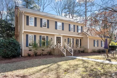 7004 Cedar Bend Ct, Raleigh, NC 27612