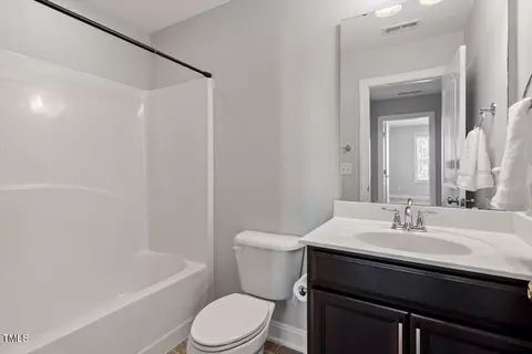 Bath - 512 Nightingale Ct, Wake Forest, NC 27587 photo 3 of 4