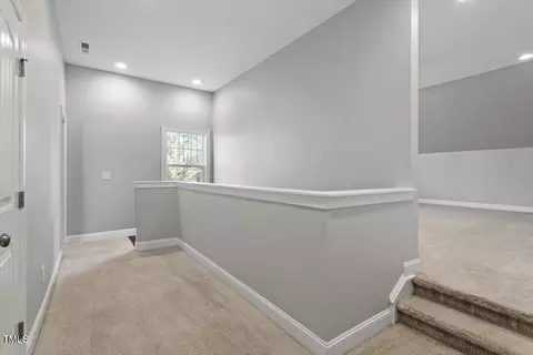 Entry Way - 512 Nightingale Ct, Wake Forest, NC 27587 photo 10 of 13
