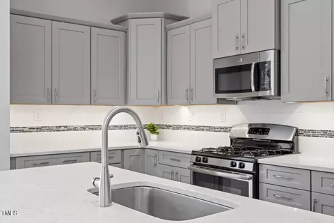 Kitchen - 512 Nightingale Ct, Wake Forest, NC 27587 photo 3 of 4