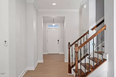 Entry Way - 512 Nightingale Ct, Wake Forest, NC 27587 photo 5 of 13