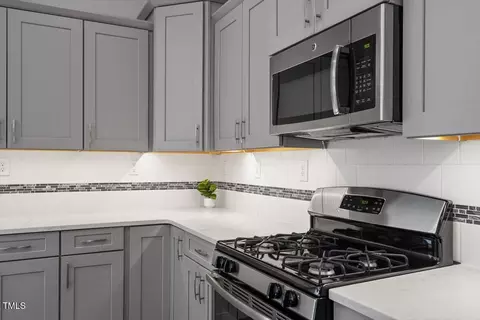 Kitchen - 512 Nightingale Ct, Wake Forest, NC 27587 photo 4 of 4