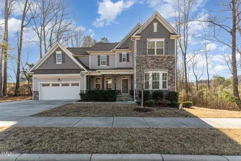 2901 Water Tower Ln, Apex, NC 27502
