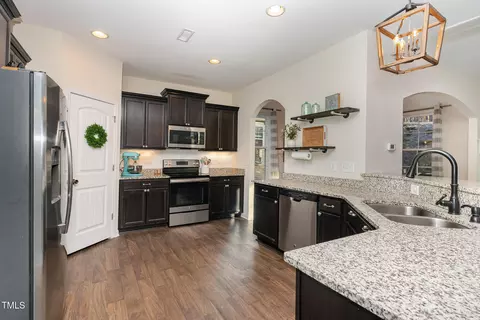 206 Maple Walk St, Durham, NC 27703 photo 3