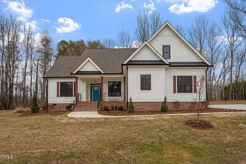 195 Daniel Ridge Ln, Roxboro, NC 27574