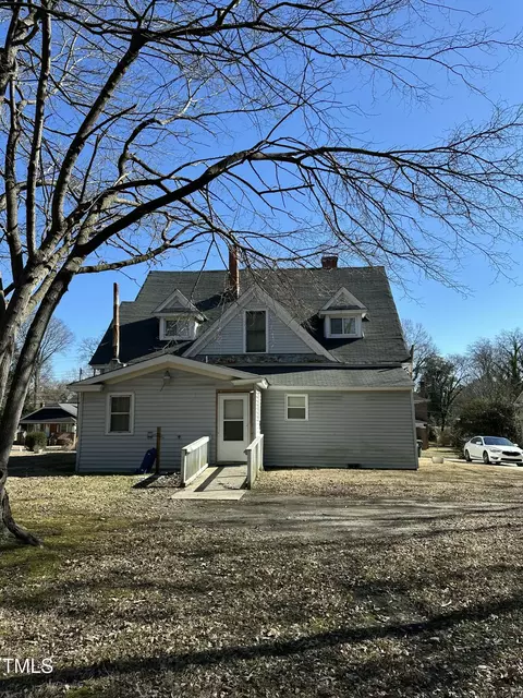 802 Elm St, Weldon, NC 27890 photo 5