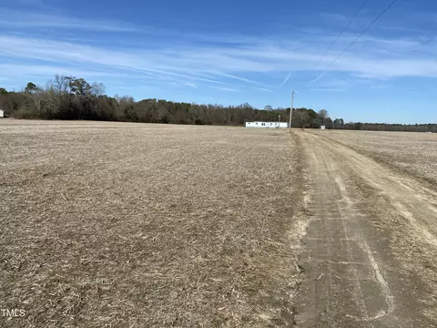 1 Hayes Mill Rd, Godwin, NC 28344 photo 2