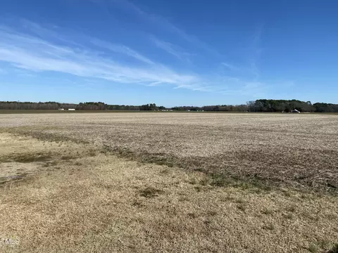 1 Hayes Mill Rd, Godwin, NC 28344