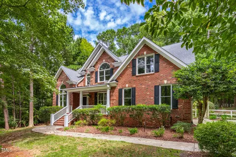 3204 Nimich Pond Way, Raleigh, NC 27613
