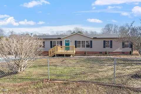 154 Amy Ln, Benson, NC 27504