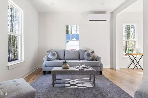 1035 W Murray Ave, Durham, NC 27704 photo 9