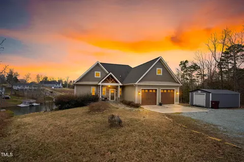 91 S Oak Cove Dr, Semora, NC 27343