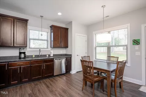 1403 Pineview Dr, Garner, NC 27529 photo 10