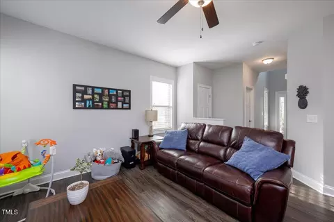 1403 Pineview Dr, Garner, NC 27529 photo 9