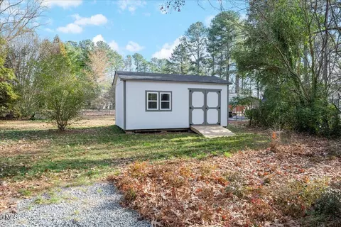 1403 Pineview Dr, Garner, NC 27529 photo 23