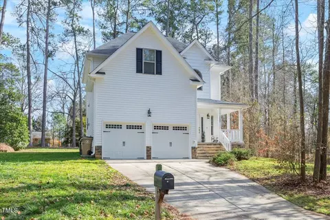 1403 Pineview Dr, Garner, NC 27529 photo 3