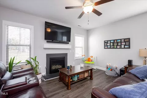 1403 Pineview Dr, Garner, NC 27529 photo 7