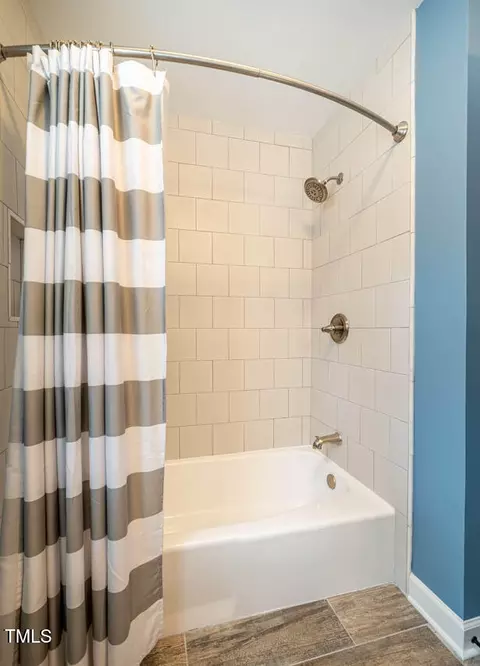 Bath - 1302 Apache Ln, Apex, NC 27502 photo 7 of 7