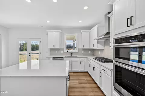 Kitchen - 88 Tennyson Dr, Garner, NC 27529 photo 2 of 3