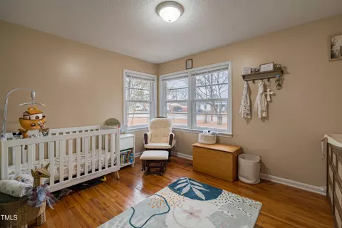 Bedroom - 108 Beale St, Dunn, NC 28334 photo 5 of 9