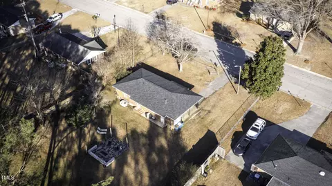 View/Area - 108 Beale St, Dunn, NC 28334 photo 6 of 7