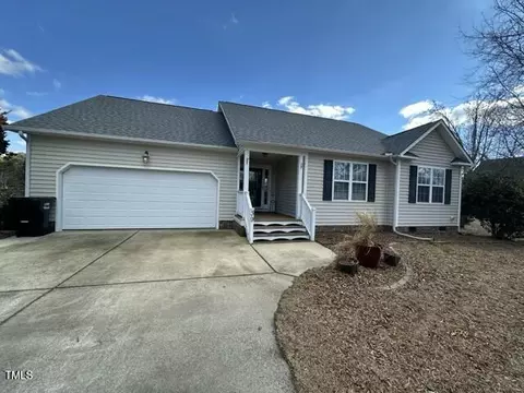 39 Gooseberry Ct, Willow Spring, NC 27592