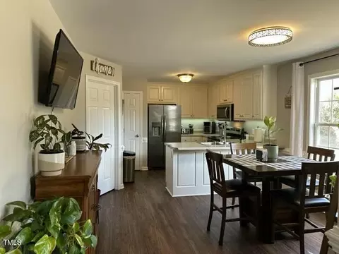 Kitchen - 39 Gooseberry Ct, Willow Spring, NC 27592 photo 2 of 2