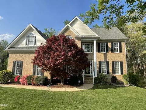 112 Gingergate Dr, Cary, NC 27519