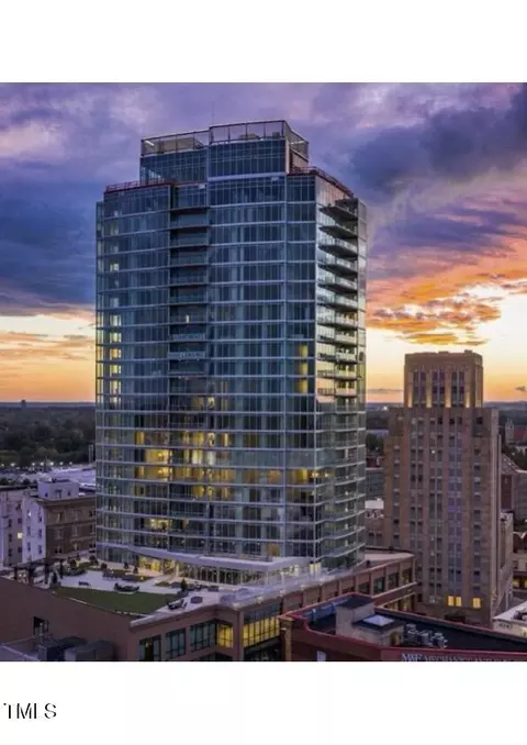 110 N Corcoran St #2104, Durham, NC 27701