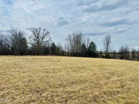 1 Lucy Garrett Rd, Roxboro, NC 27574