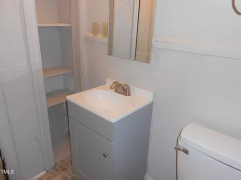 512 E Branch St, Spring Hope, NC 27882 photo 24