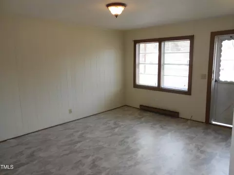 512 E Branch St, Spring Hope, NC 27882 photo 6