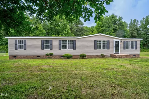 95 Old Barn Ct, Rocky Mount, NC 27801