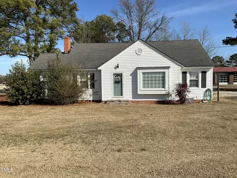 660 Johnston Hwy, Newton Grove, NC 28366