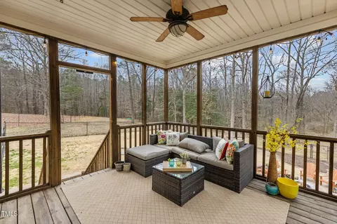 Exterior - 489 Galaxy Dr, Garner, NC 27529 photo 4 of 8