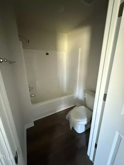 Bath - 148 Phil Jack Rd, Dunn, NC 28334 photo 3 of 3