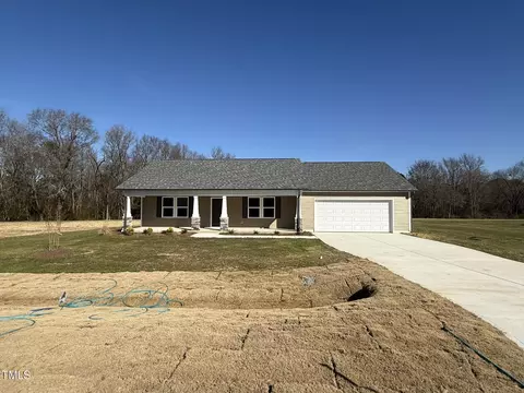 186 Phil Jack Rd, Dunn, NC 28334