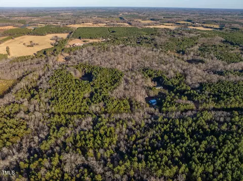 8590 Redding Rd, Oxford, NC 27565