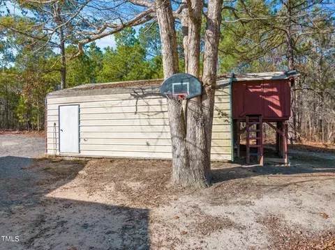 56 Elijah Ct, Cameron, NC 28326 photo 5