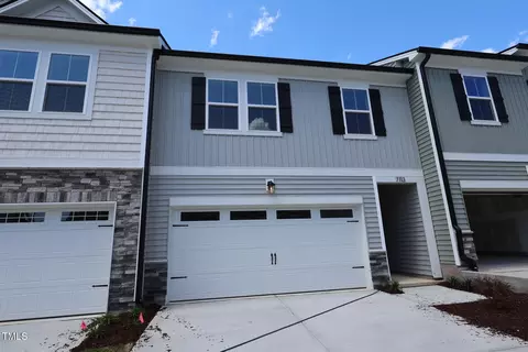 7113 Hubner Pl #20, Cary, NC 27519