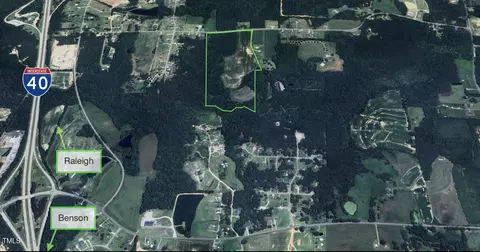 801 Shade Tree Rd, Benson, NC 27504