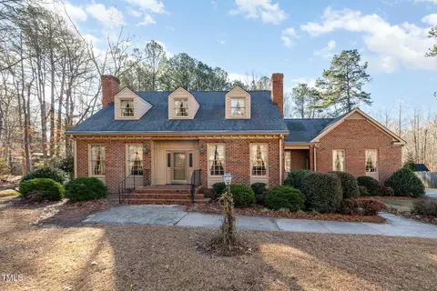 1015 Mulberry Rd, Clayton, NC 27520