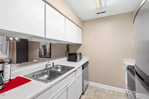 Kitchen - 3369 Tarleton E #E03, Durham, NC 27713 photo 1 of 4