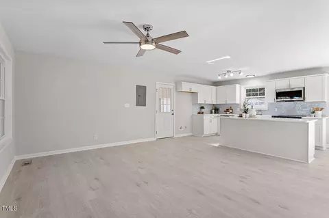 141 Eason Dr, Smithfield, NC 27577 photo 4