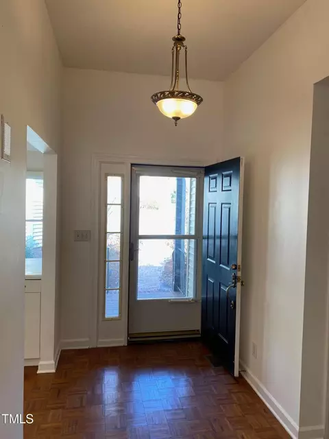 446 Crossvine Close, Pittsboro, NC 27312 photo 4