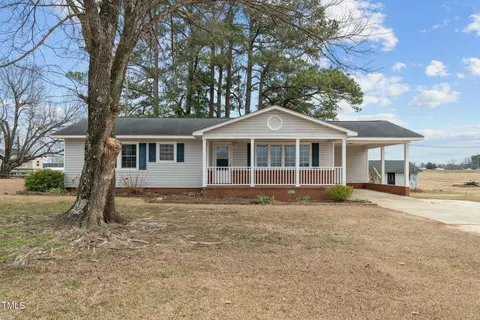 2757 Crawford Rd, Dunn, NC 28334