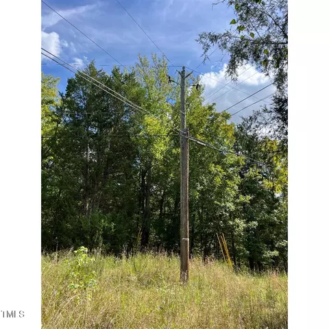 2 Semora Rd, Roxboro, NC 27574