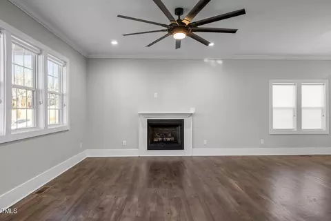 Living - 107 Bond St, Durham, NC 27707 photo 2 of 4